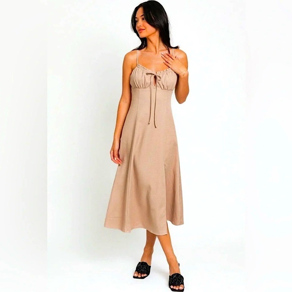 Le Lis Flare Tie Front Slit Midi Dress